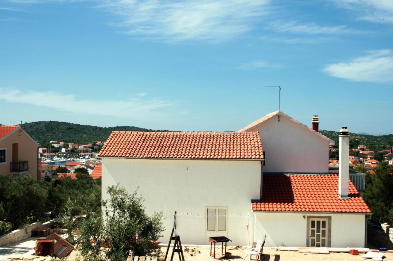 Apartments With A Parking Space Jezera, Murter - 5079 Exterior foto